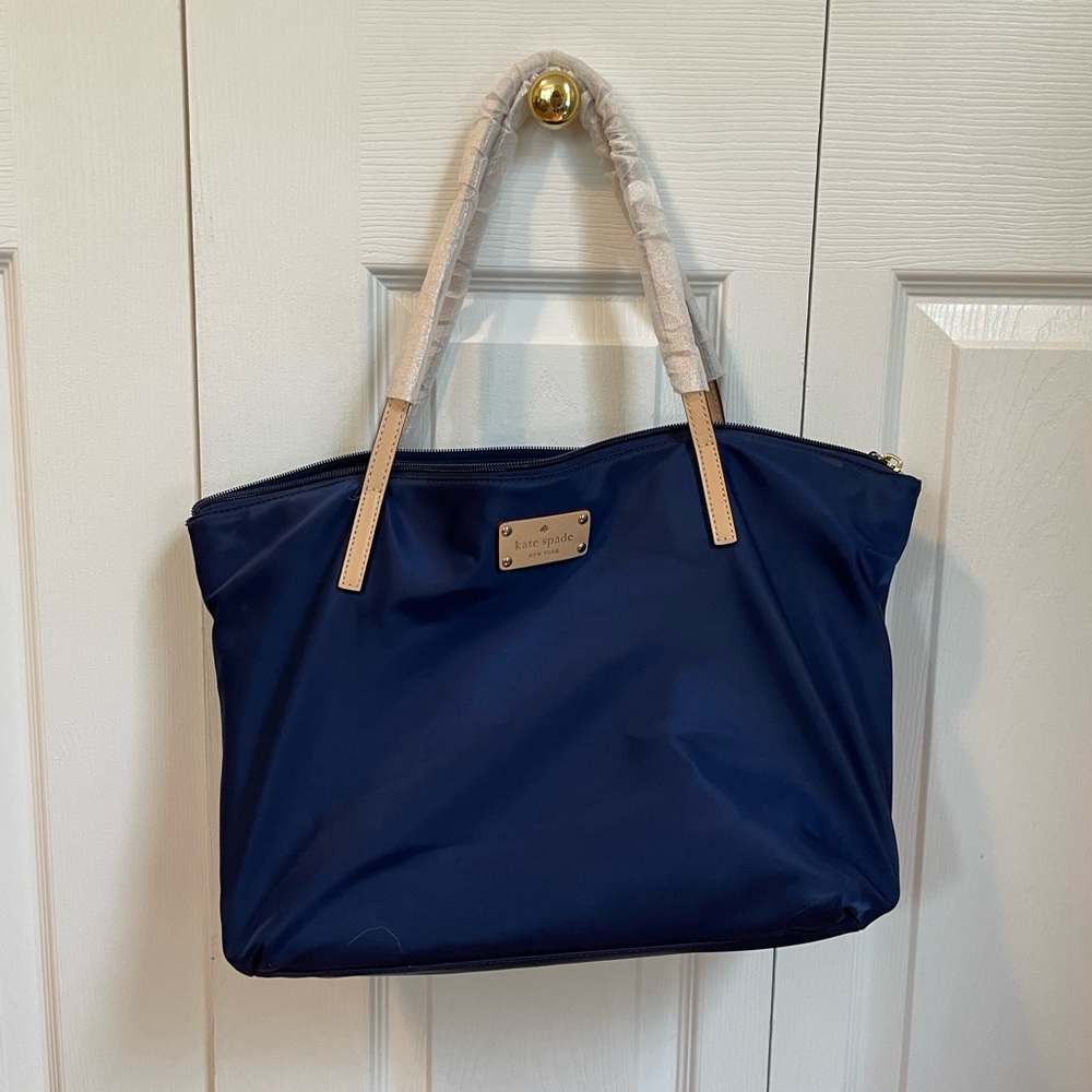 Kate spade Kennedy zip tote bag NWT